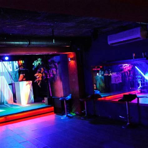 gay bars mallorca|GAY PALMA GUIDE 